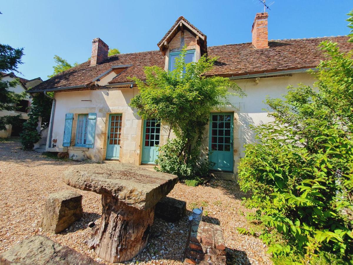 Saint-Amand-en-Puisaye Ferme Equestre & Chambres D'Hotes Gateau Stables Proche Guedelon מראה חיצוני תמונה